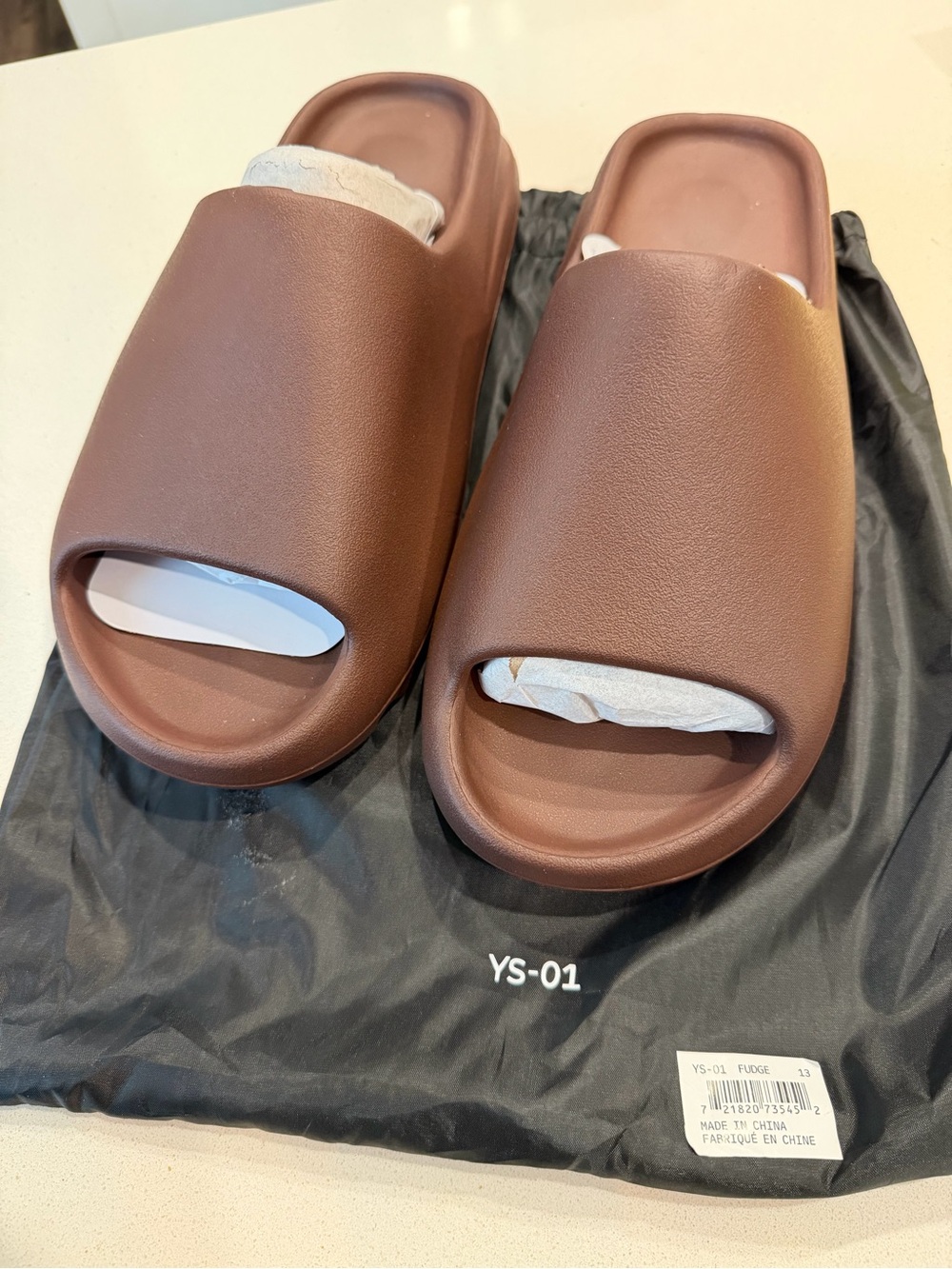 Brand New YZY YS-01 Fudge Slide, Size 13